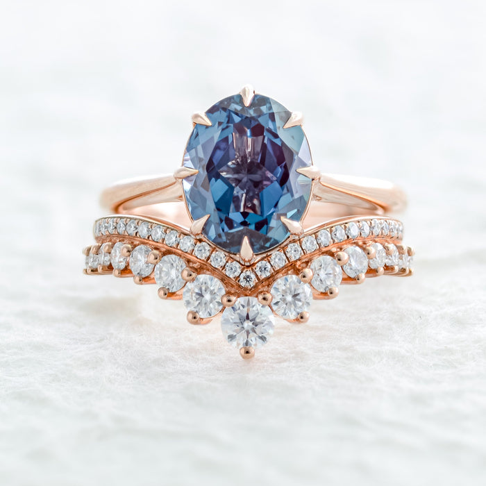 Lilith | Solitaire Oval Alexandrite Ring