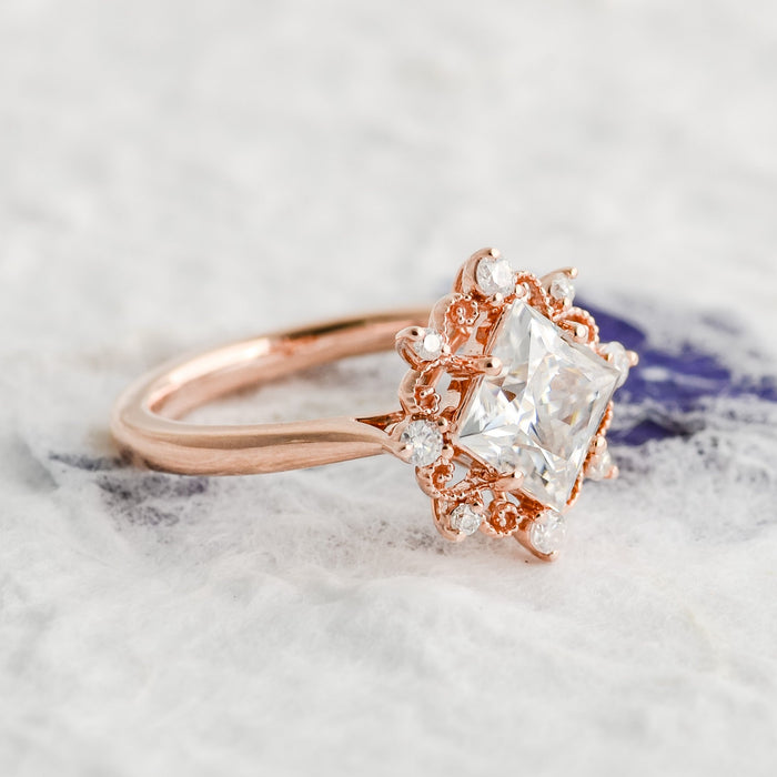 Ishtar | Moissanite Vintage Filigree Ring