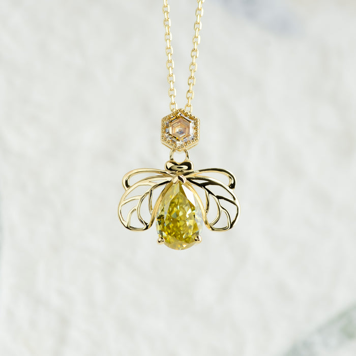 Queenie | Moissanite Honey Bee Pendant Necklace