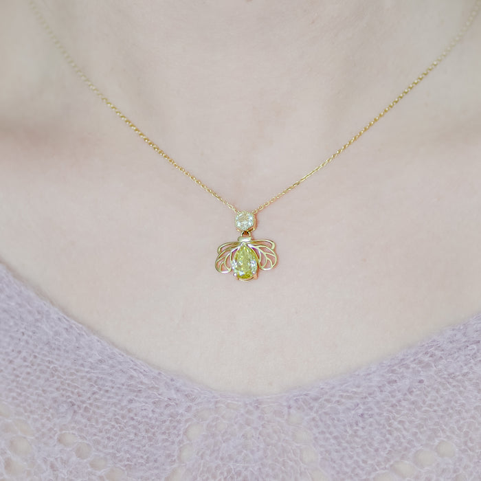 Queenie | Moissanite Honey Bee Pendant Necklace